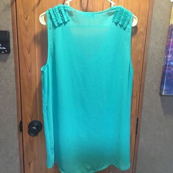 Charming Charlie Brand Sleeveless Crepe Top Sz L - Picture 6 of 10